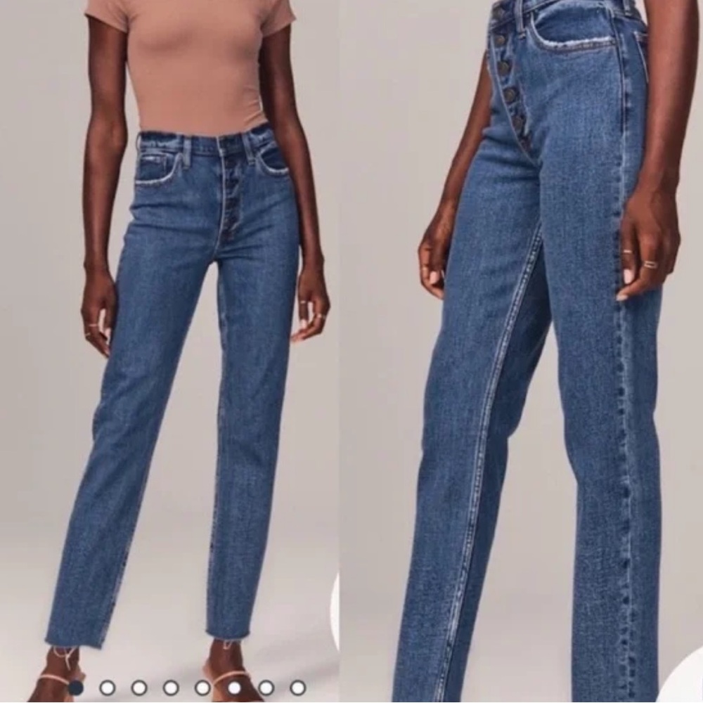 Abercrombie & Fitch The Mom High Rise Jeans Button Fly Frayed.